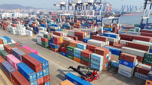 推動(dòng)內(nèi)外貿(mào)聯(lián)動(dòng)拓展內(nèi)銷市場(chǎng) 七家商業(yè)協(xié)會(huì)聯(lián)合發(fā)布倡議